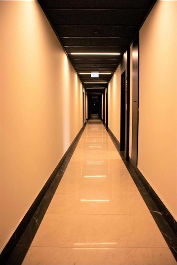 Apartment Luxury - Pool, Parking & Gym In Beyoglu