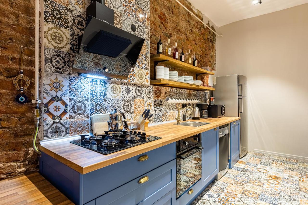Galata Garden Design Flat * Istanbul