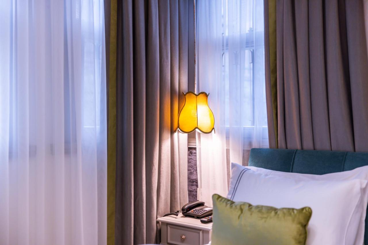 Hotel 9 Doors (adults Only) 2*