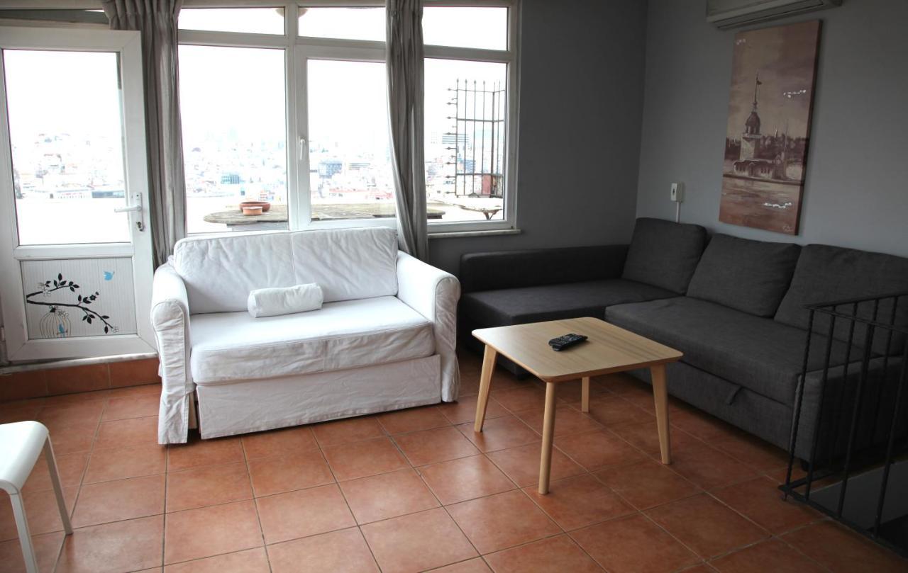 6 Romantic City View Flat With Terrace *
