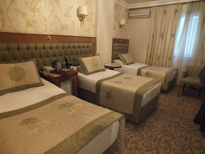 Hotel Grand Asiyan