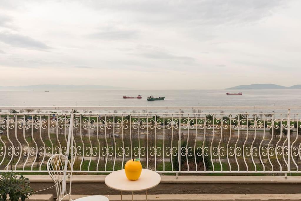 Rooftop Flat With A Great Sea View Terrace * Istanbul