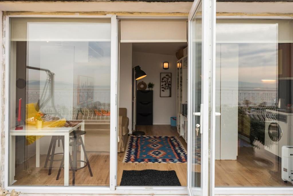 Rooftop Flat With A Great Sea View Terrace Apartment Istanbul