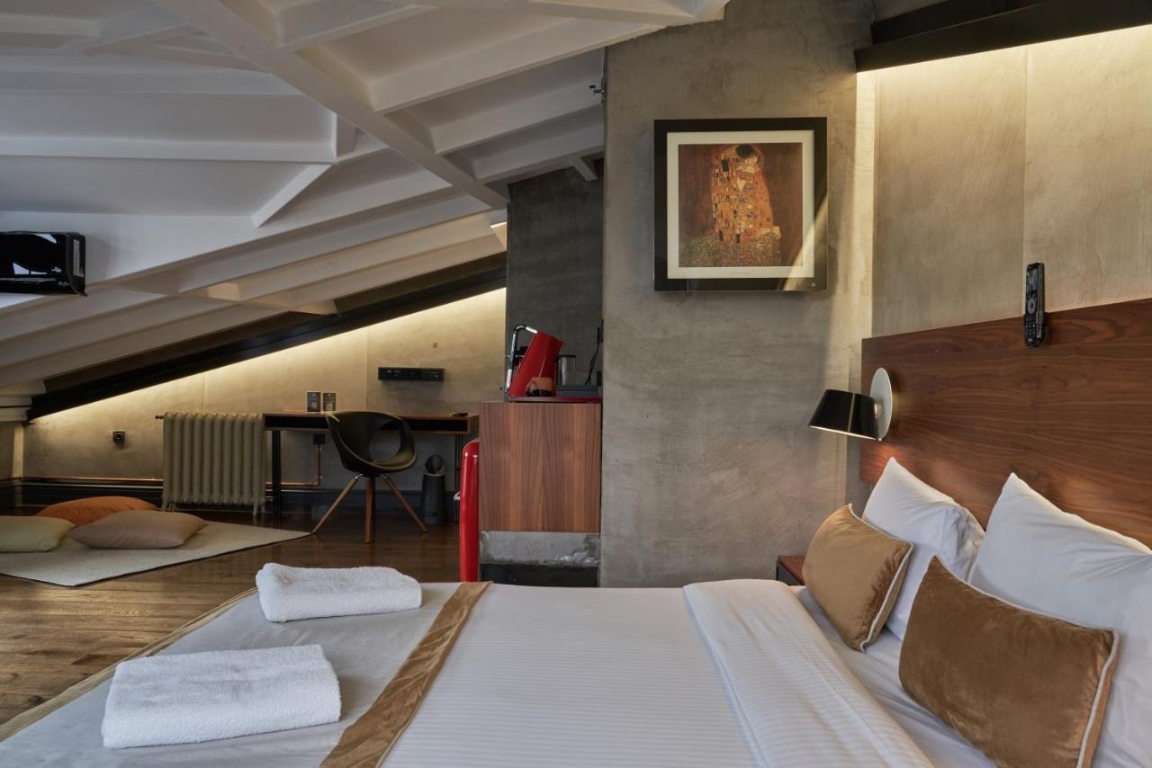 Otel The Public - Special Category