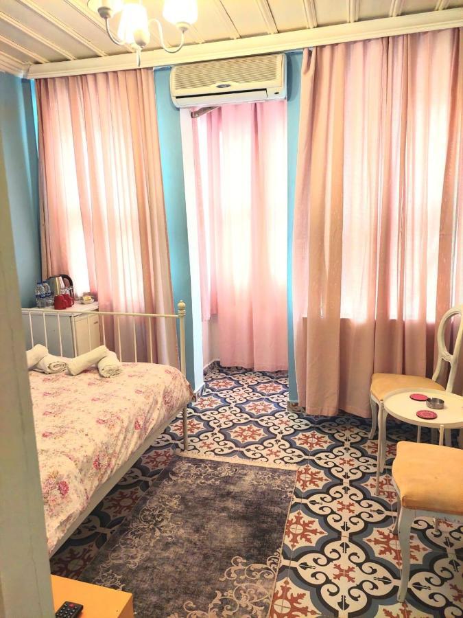 La Bella Bed & Breakfast 3*