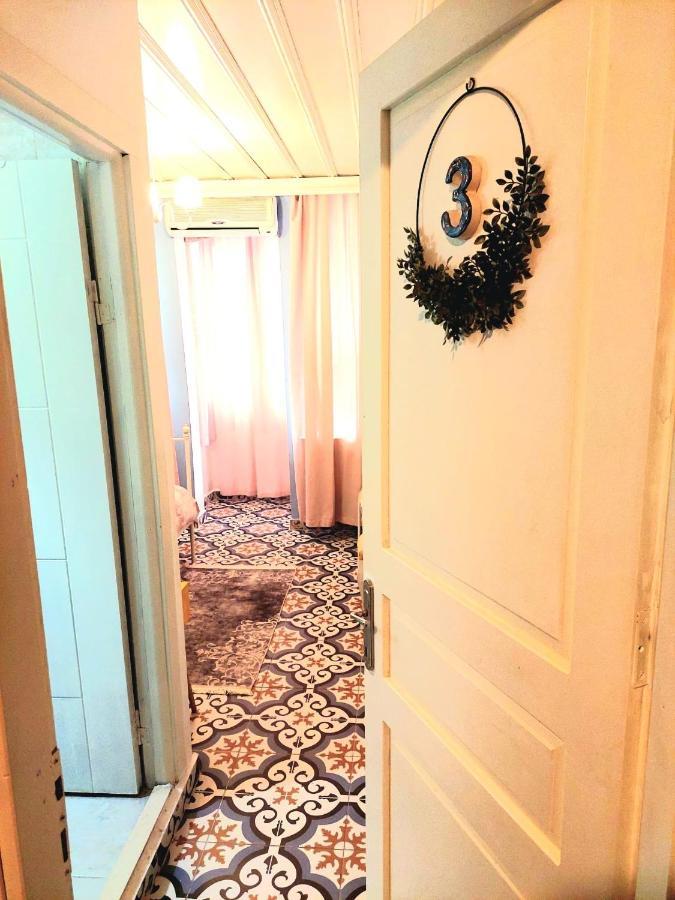La Bella Bed & Breakfast