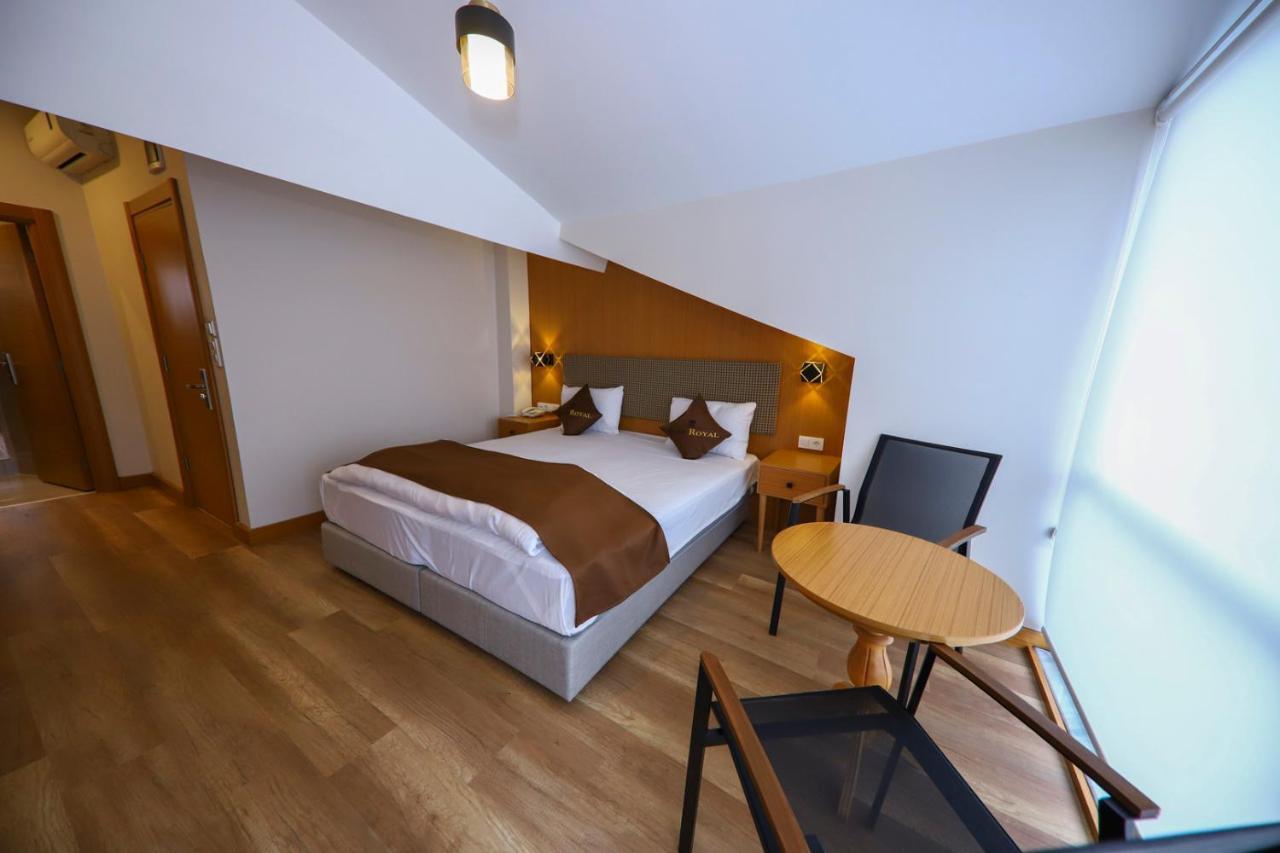 Ruby Royal Hotel 2*
