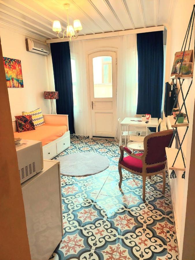 La Bella Bed & Breakfast