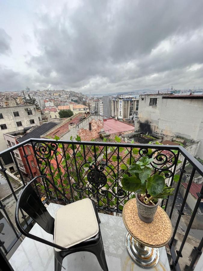 Royal Galata Hotel