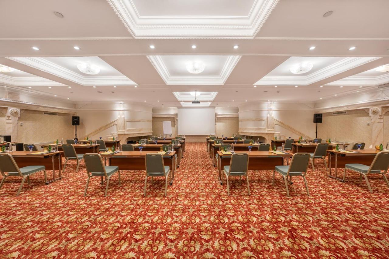 Crowne Plaza - Old By Ihg Hotel 5*