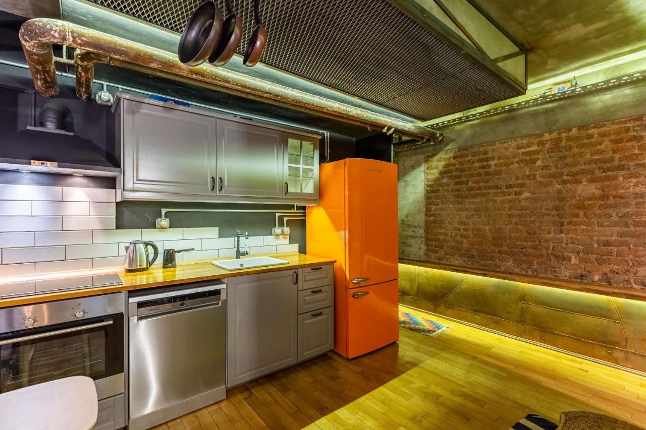 Apartment Missafir Well-designed With Calming Backyard In The Heart Of Nisantasi, Sisli