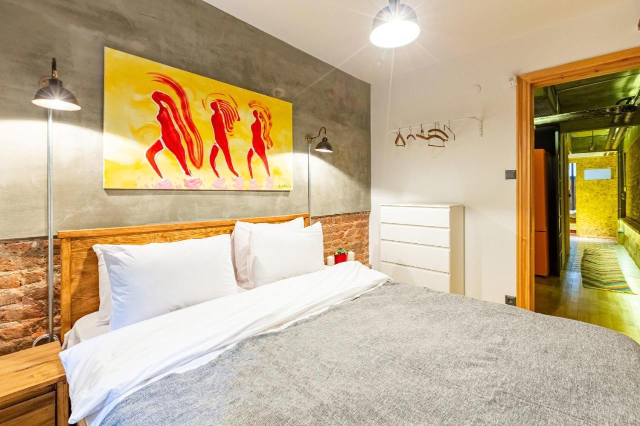 Apartment Missafir Well-designed With Calming Backyard In The Heart Of Nisantasi, Sisli Istanbul