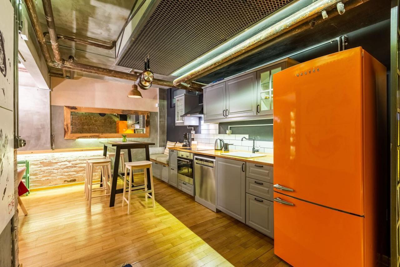 Missafir Well-designed With Calming Backyard In The Heart Of Nisantasi, Sisli Apartment Istanbul