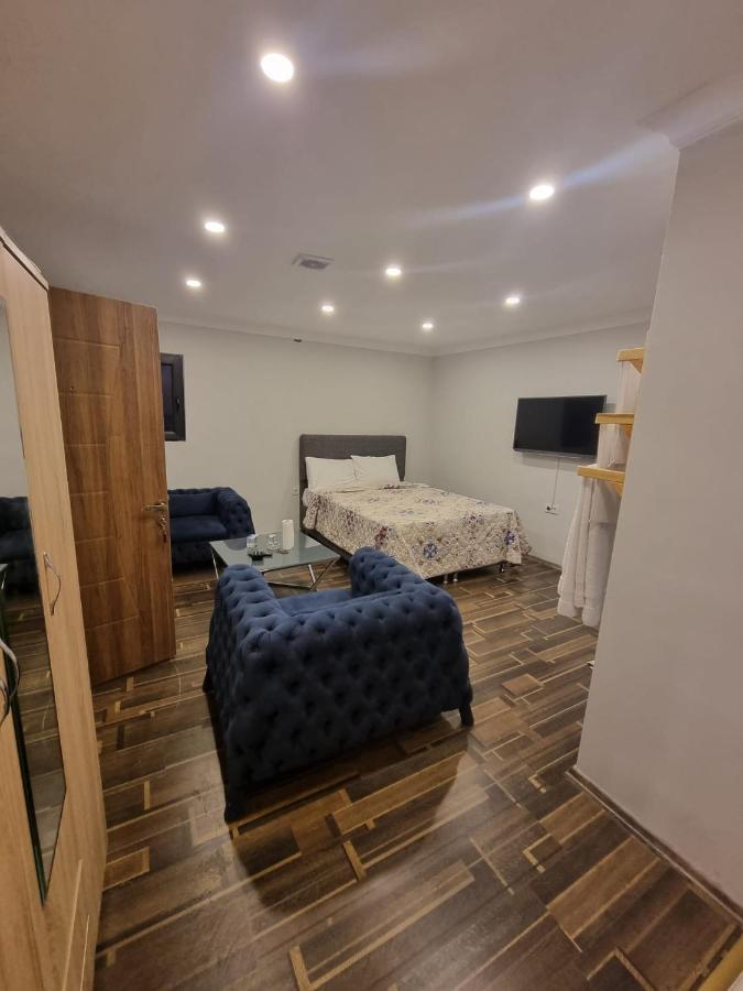 Ata Aparthotel