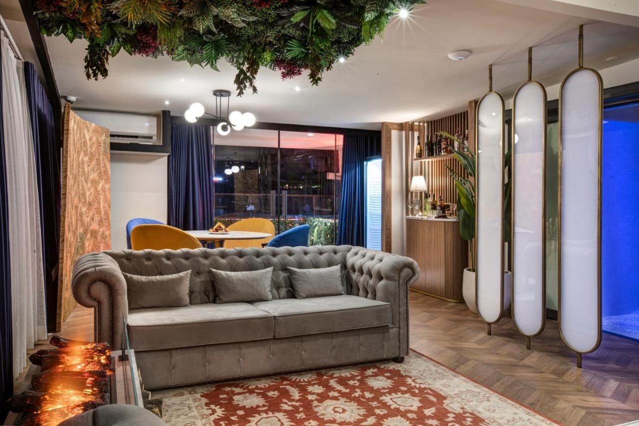 Walton Gardens Pera Istanbul
