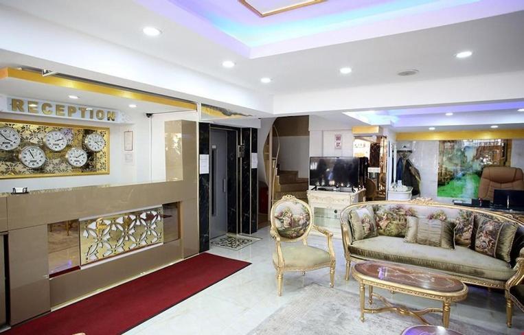 Metrolux Hotel 5*