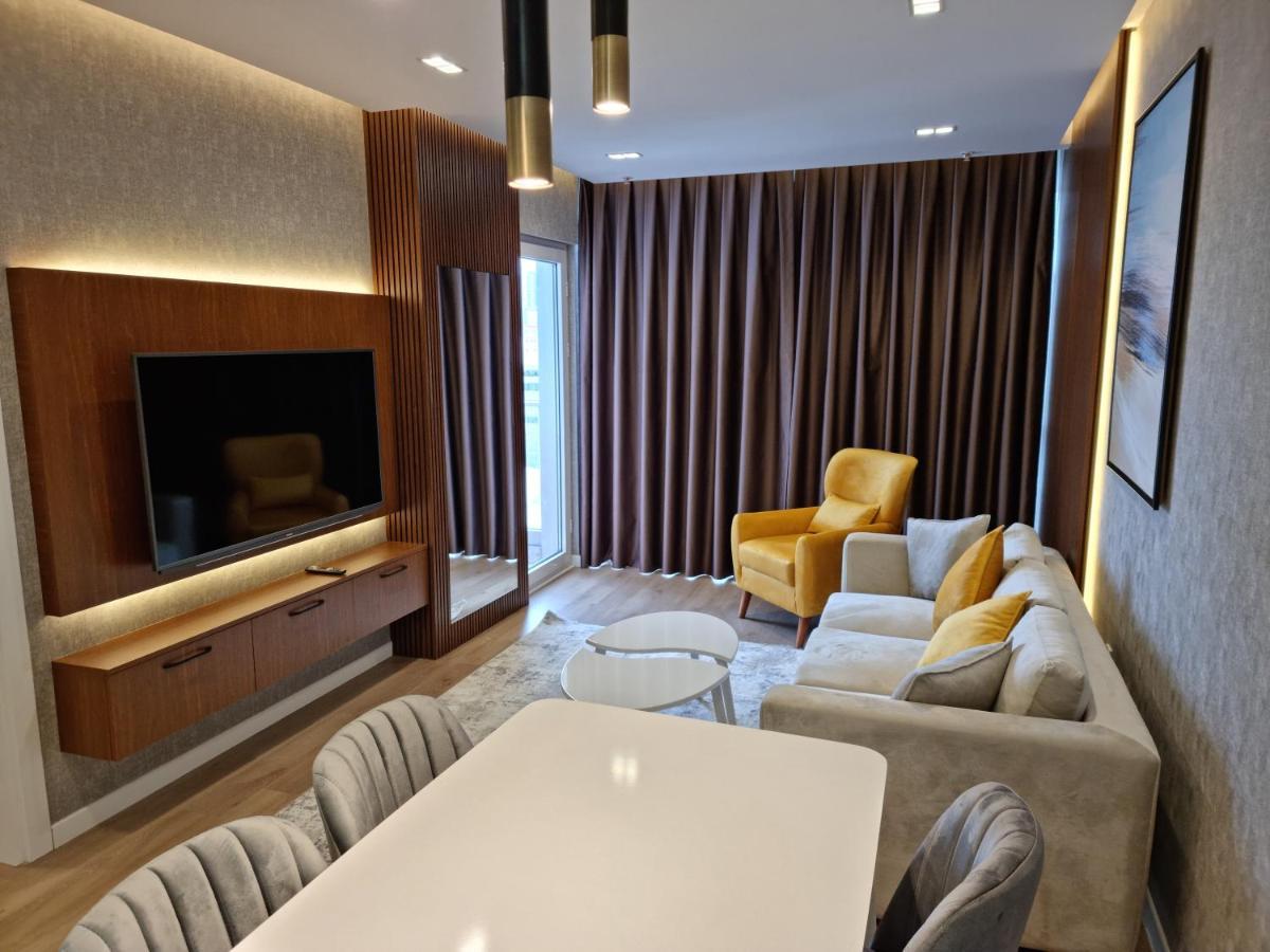 25% Off Prestigious 5-stars, Pool, Sauna, Fitness Istanbul