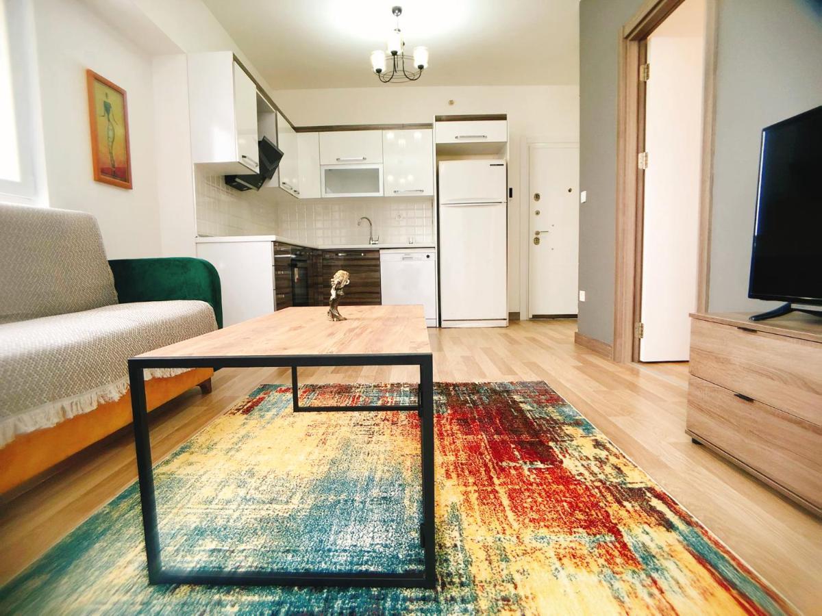 Alpha Home-aris