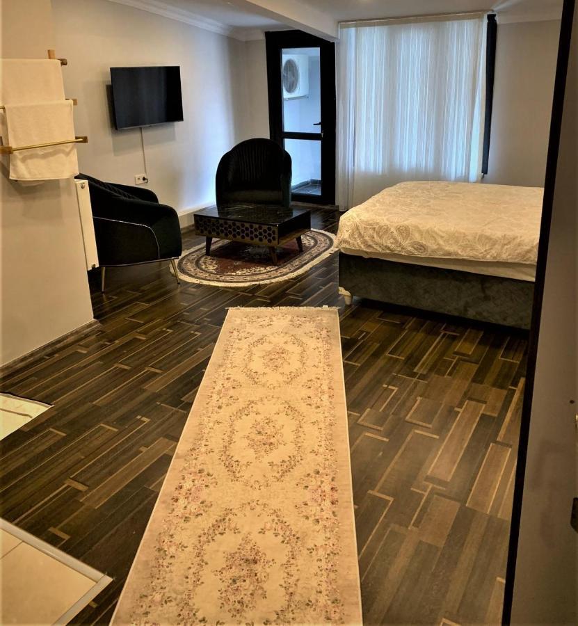 Ata Aparthotel *