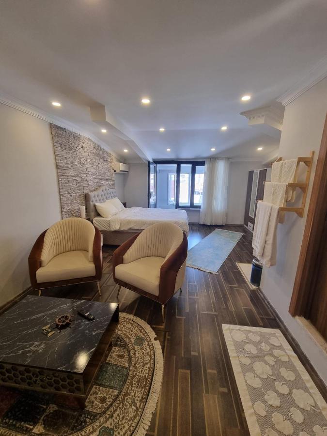 Ata Aparthotel *