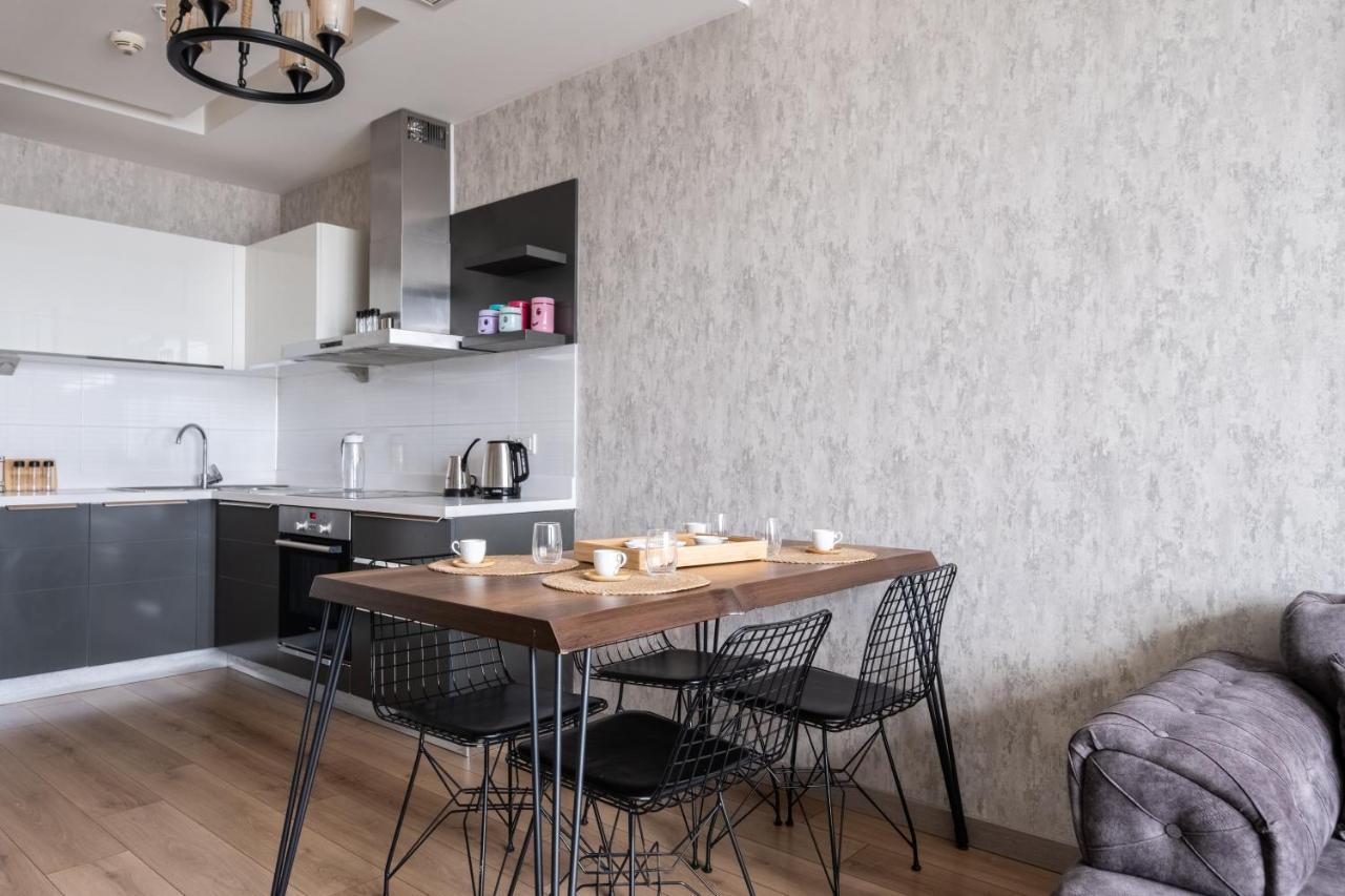 Mall Of By Newinn Apartment *