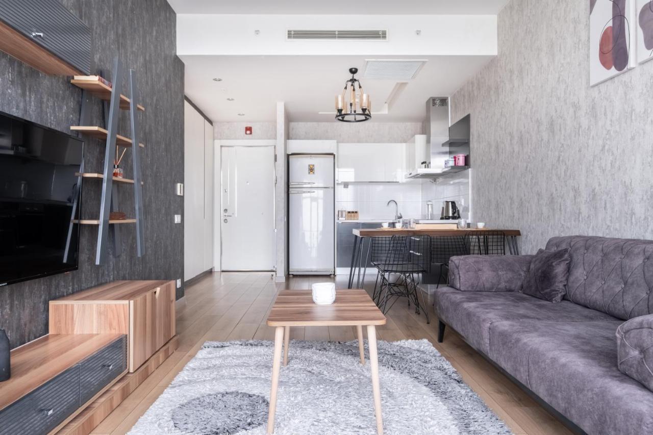 Apartment Mall Of By Newinn *