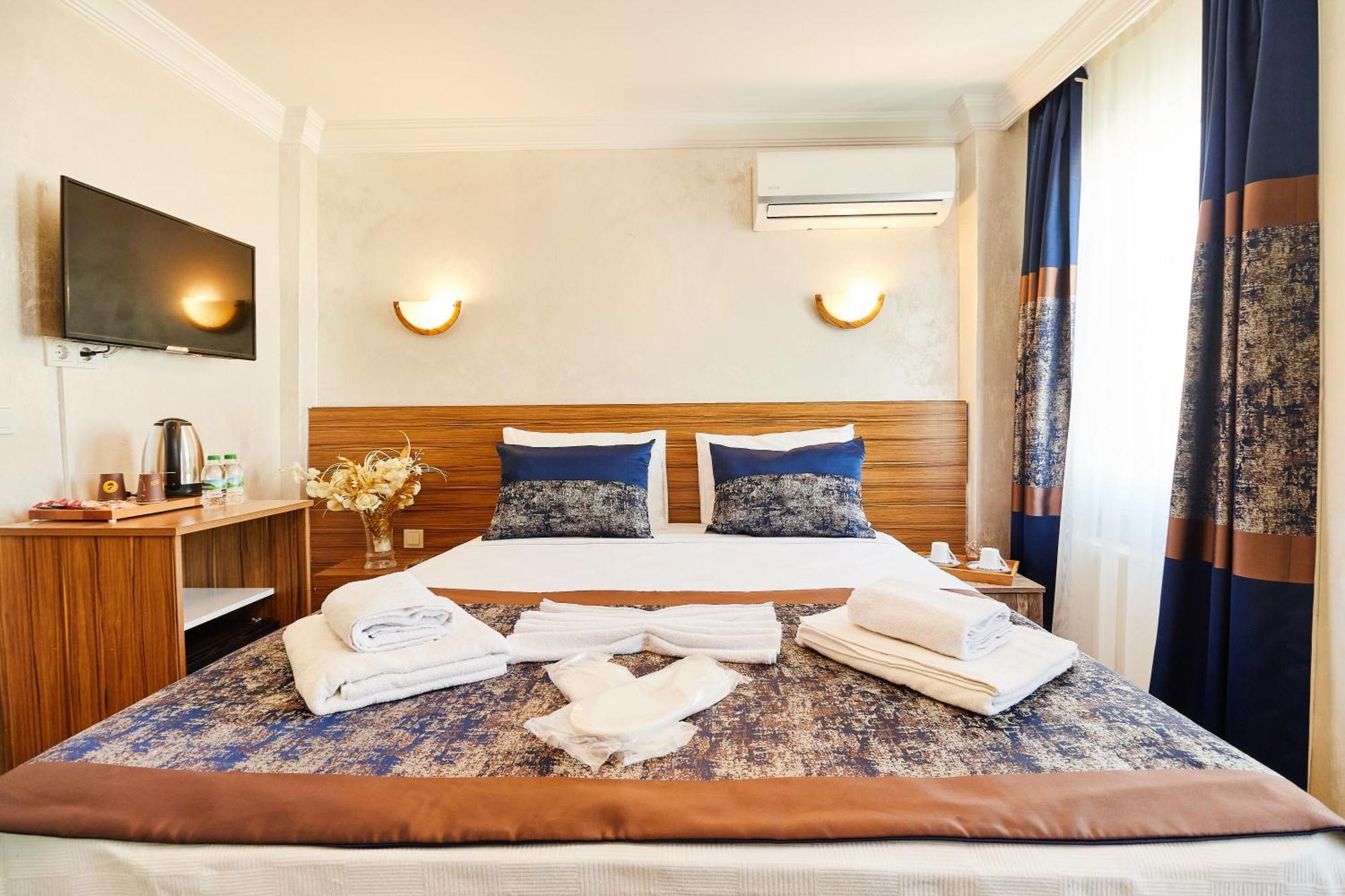 Hotel Armar 3*