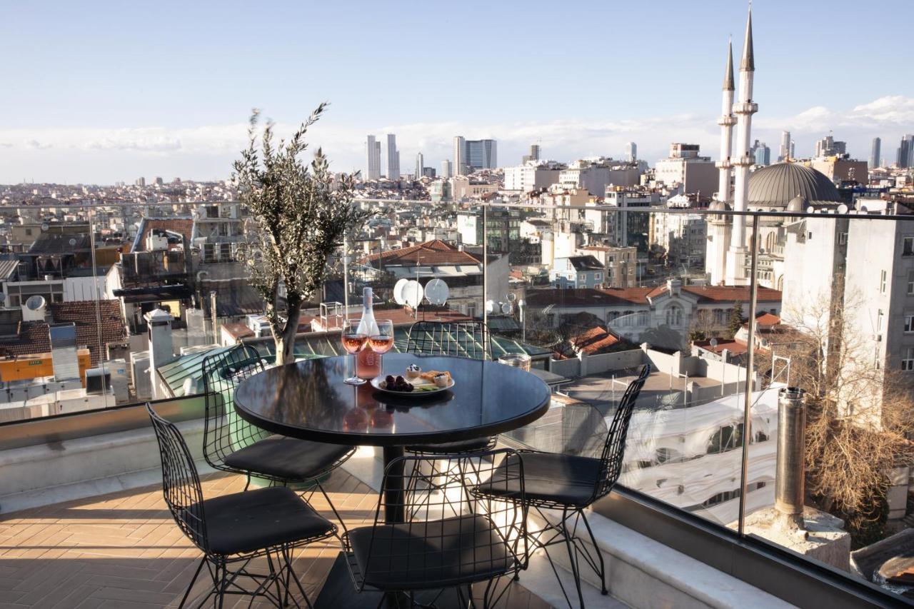 The Trinity Taksim - Special Category 4*