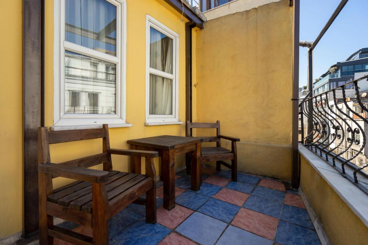 Pi & Apartment *