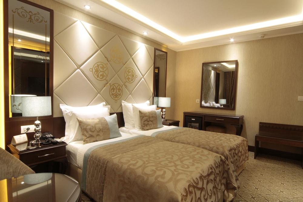 The Parma Downtown 4*