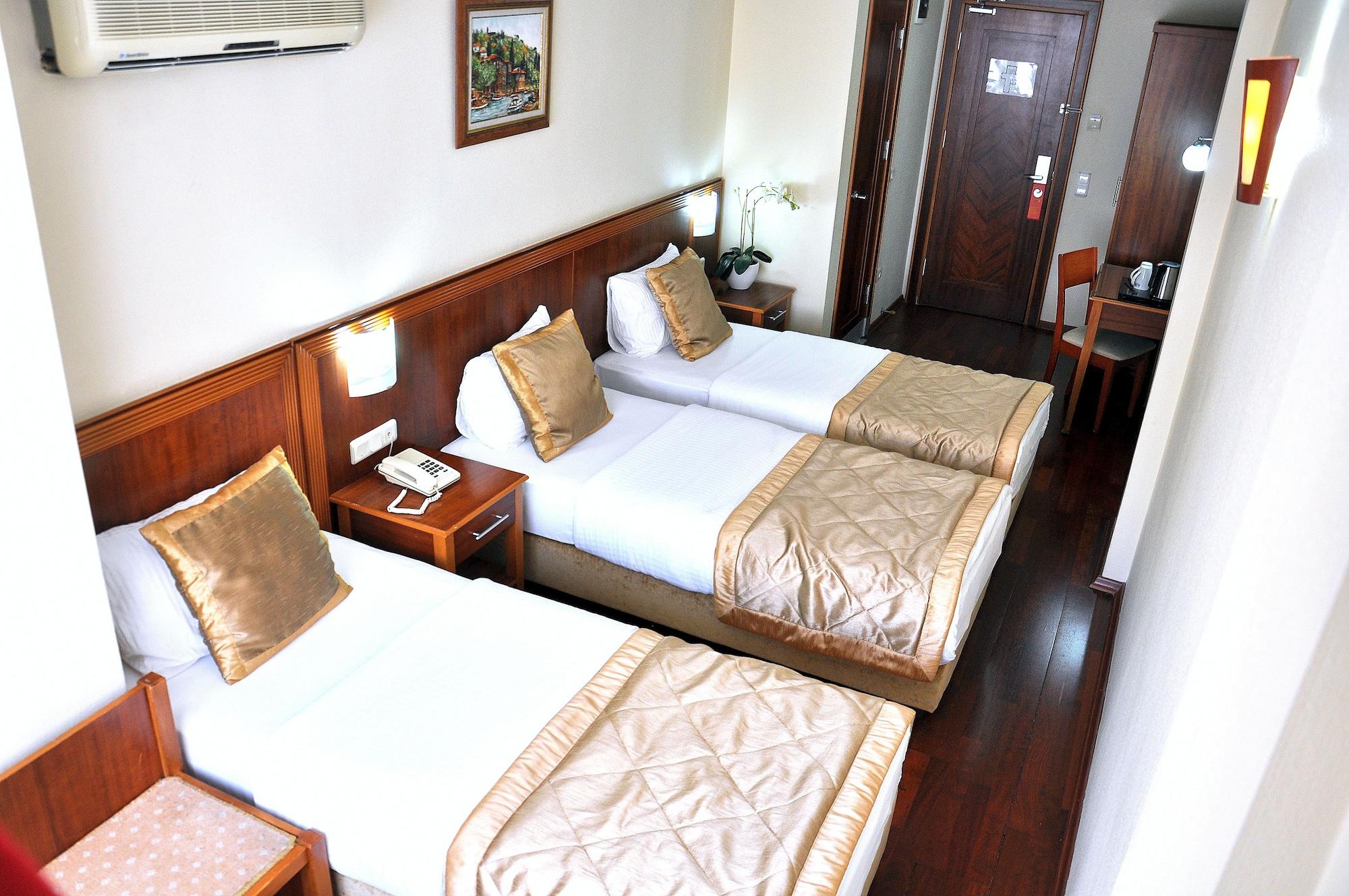 Hotel Centrum 3*
