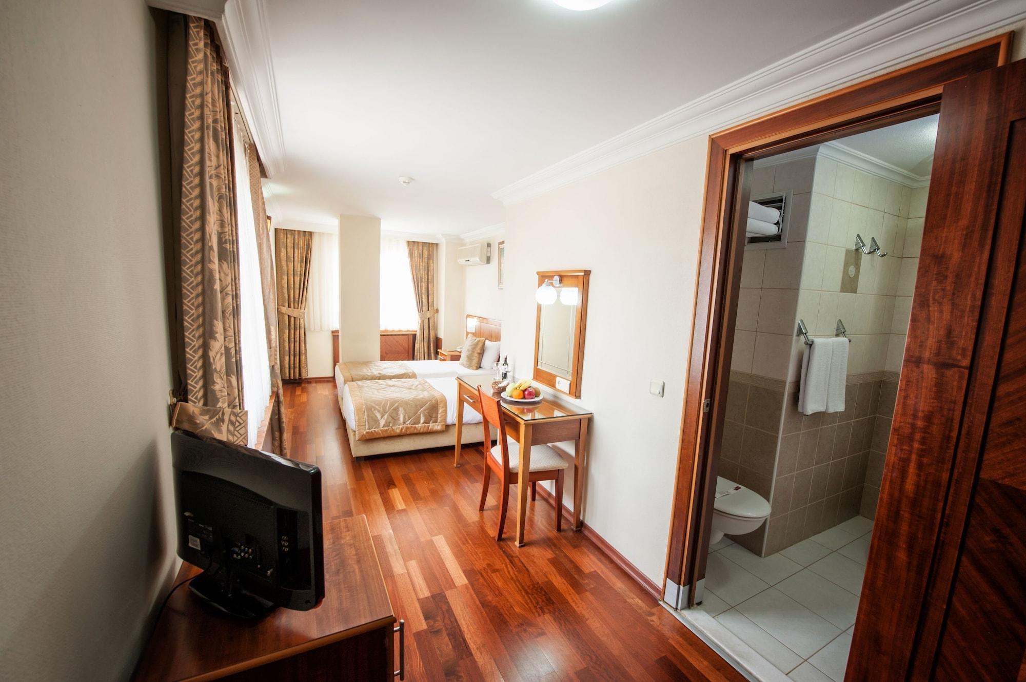 Centrum Hotel 3*