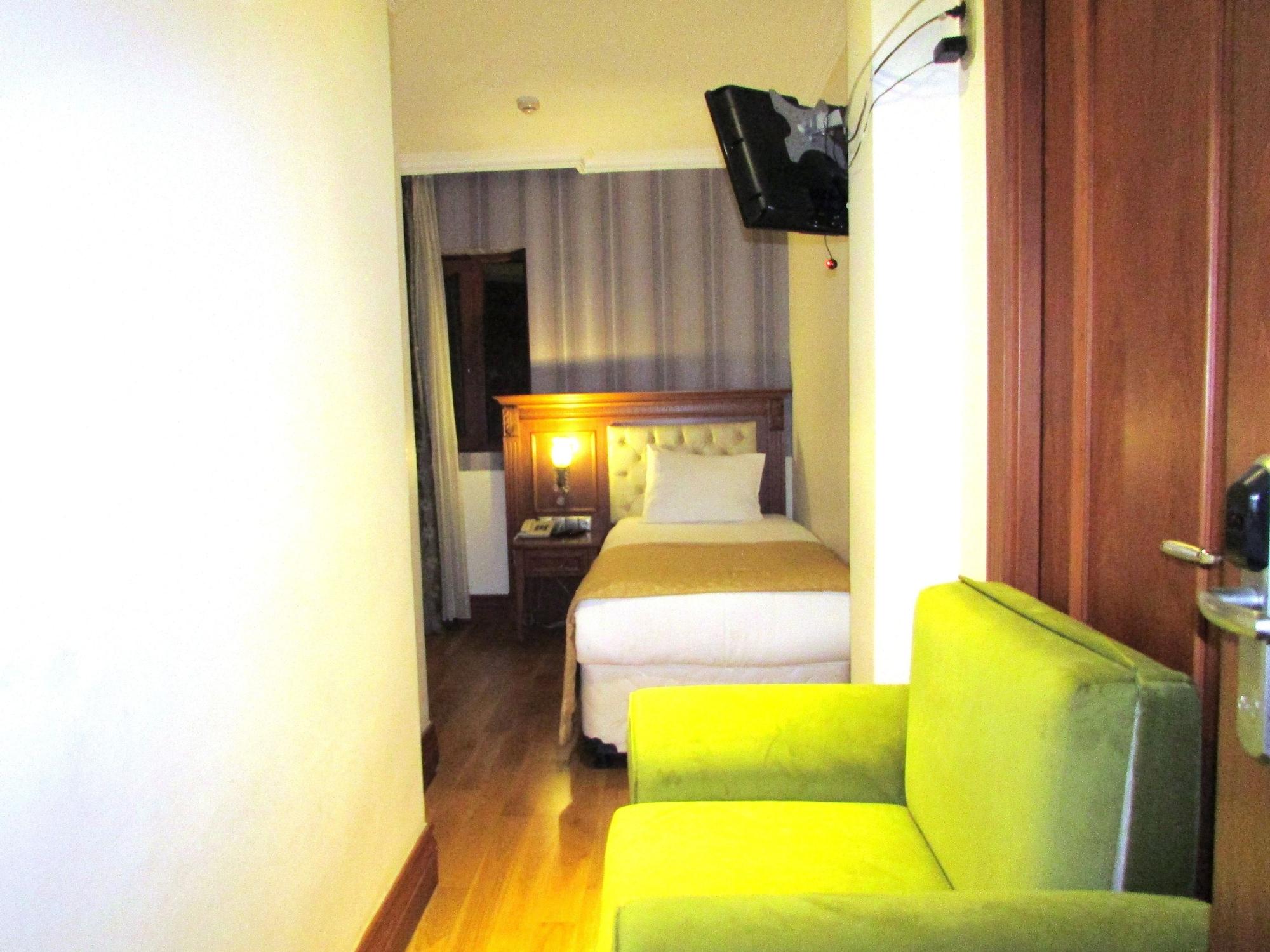 Lausos Sultanahmet 4*