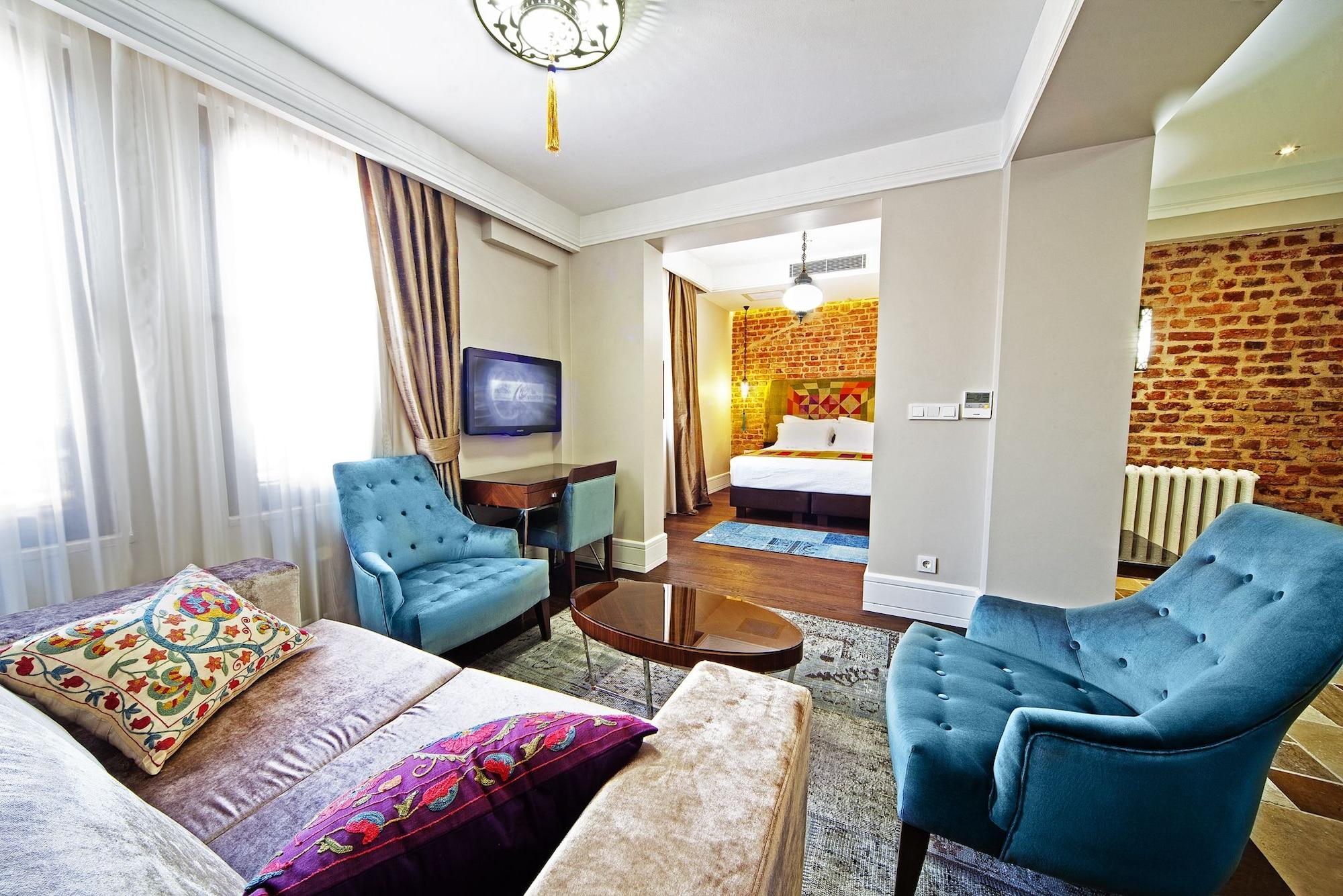 Hotel Azade 3*