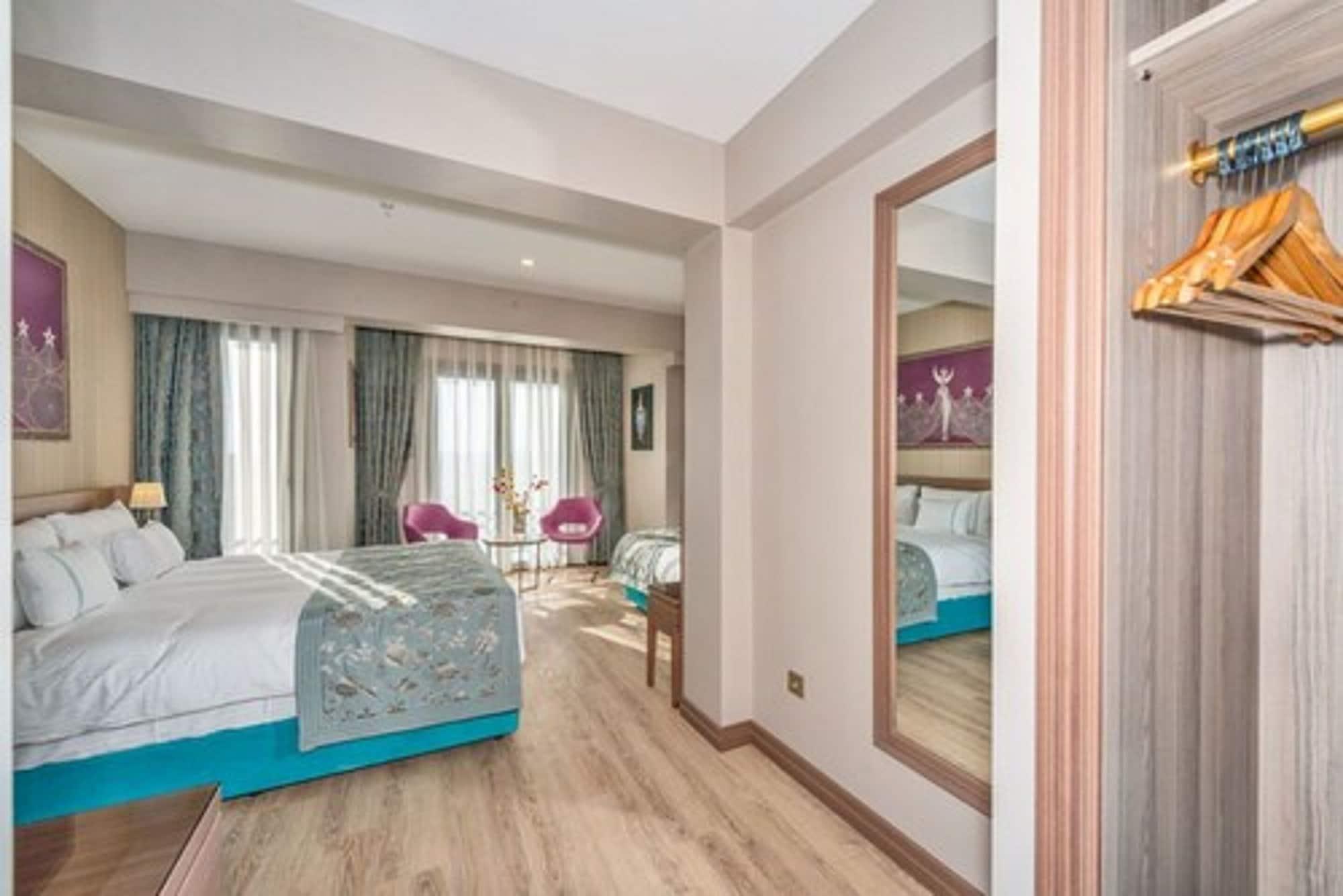 Taximist Hotel Istambul