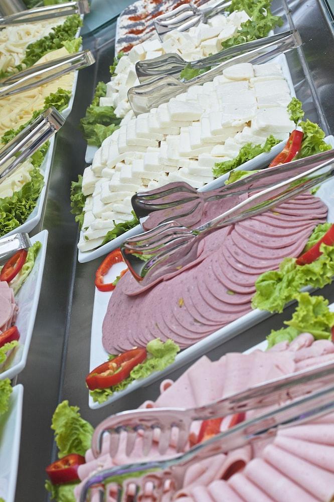 Azade Hotel Istanbul