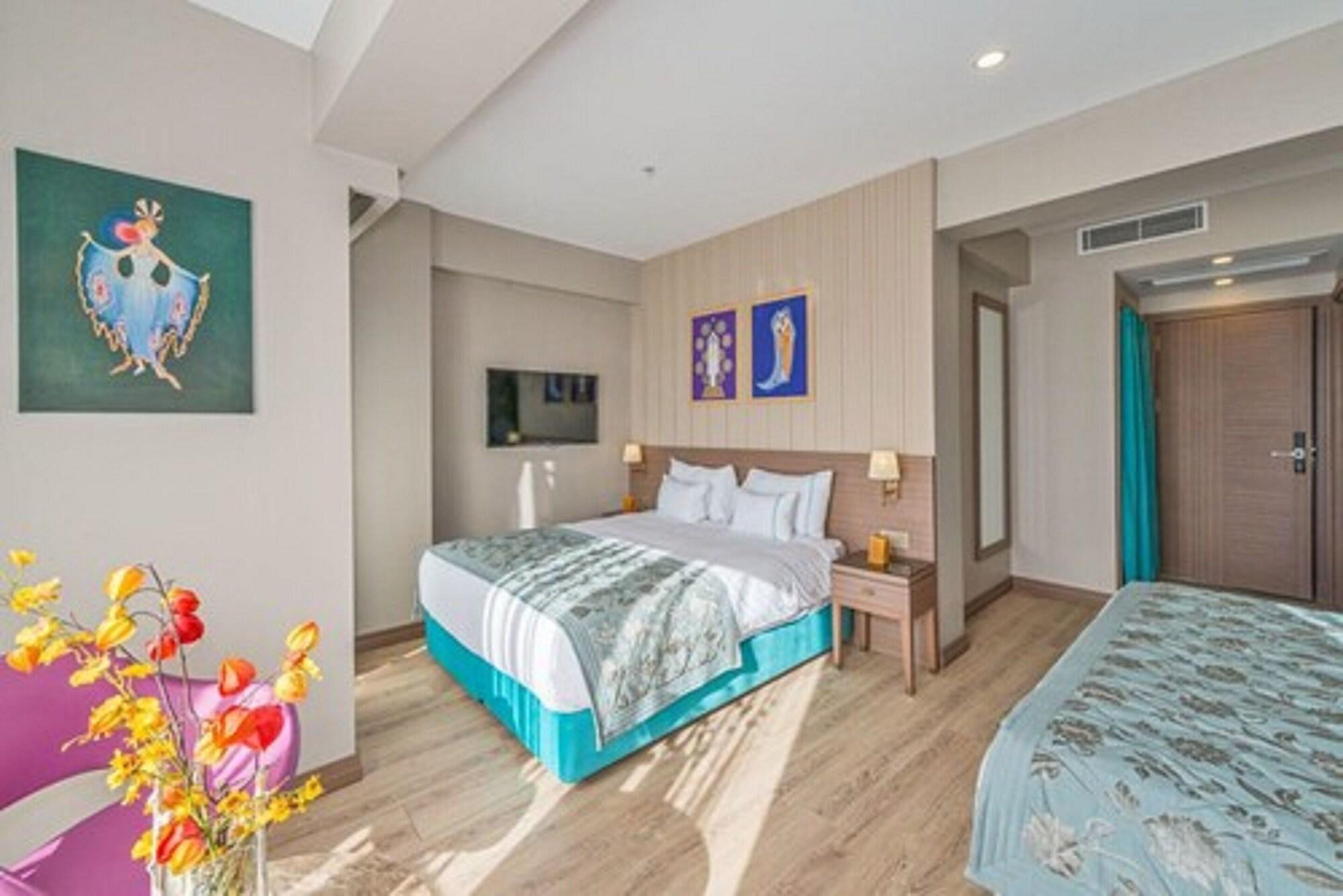 Taximist Hotel 3*