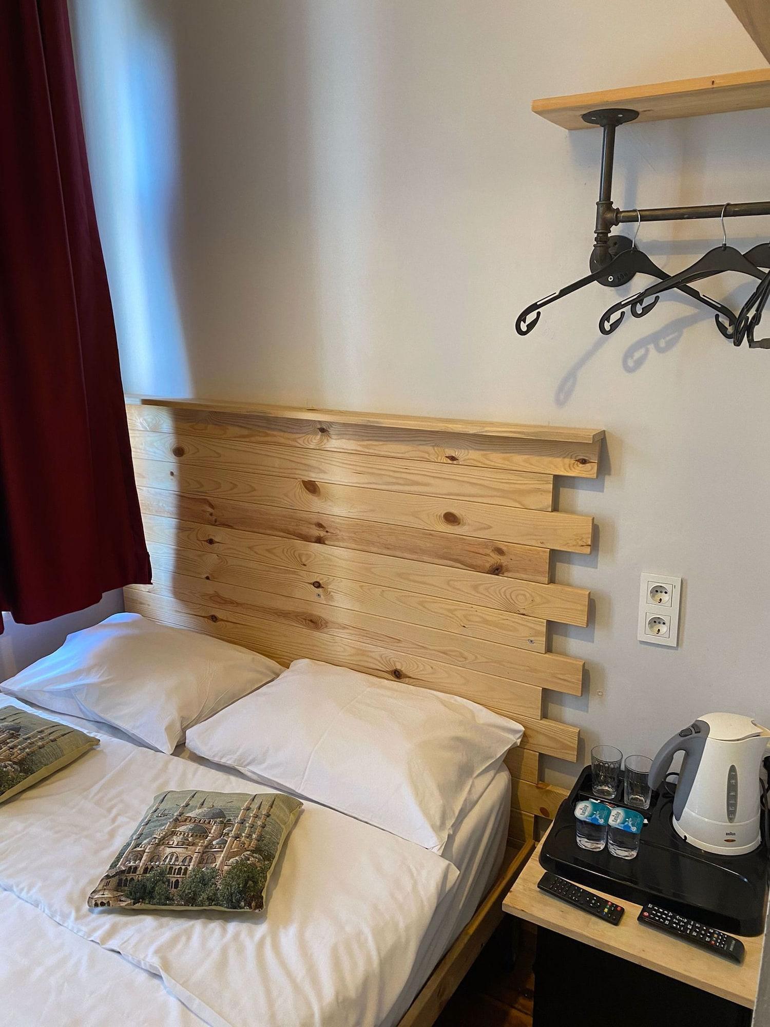 Hotel Corner Hot 3*
