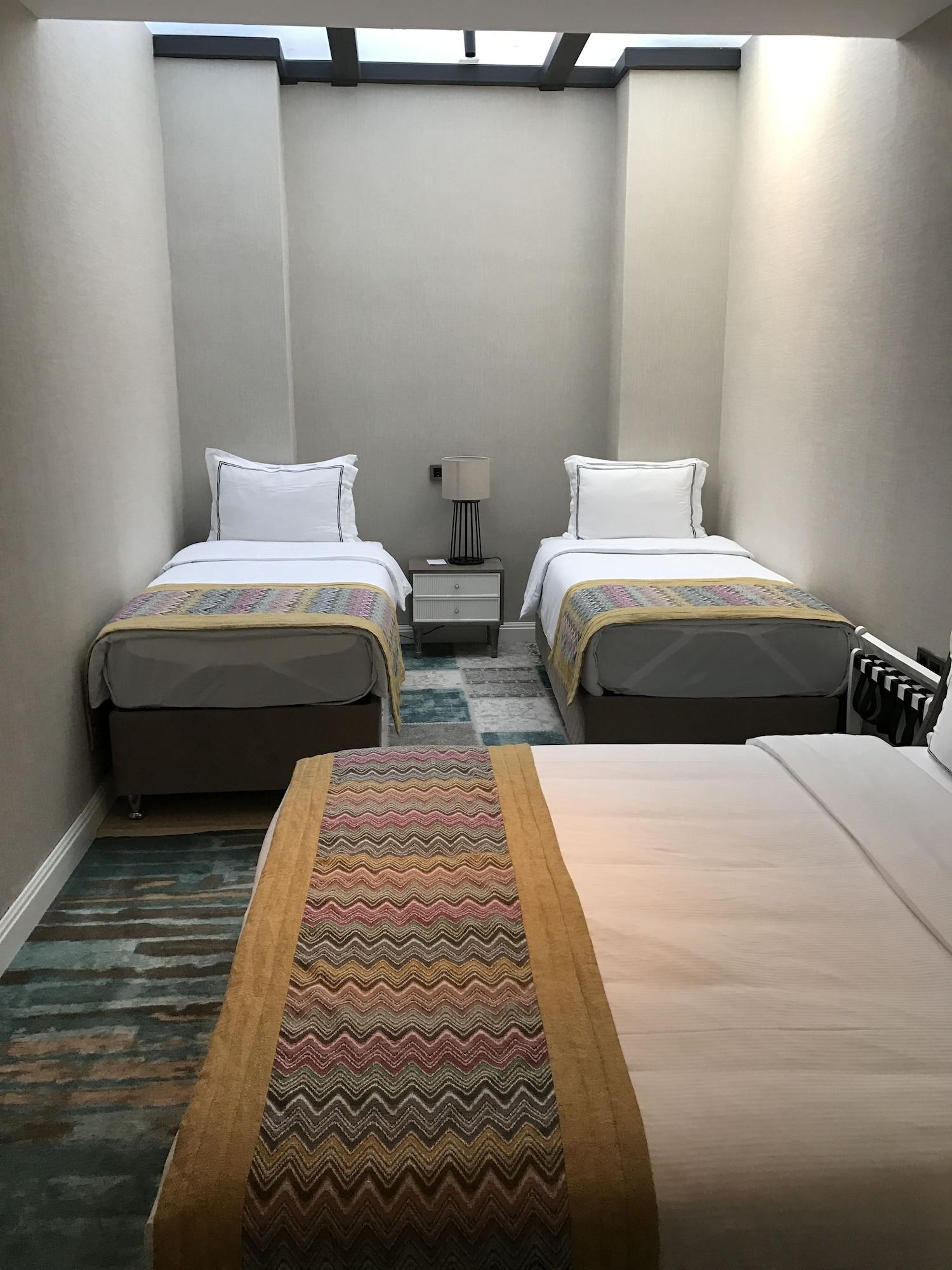 Berjer Boutique & 4*