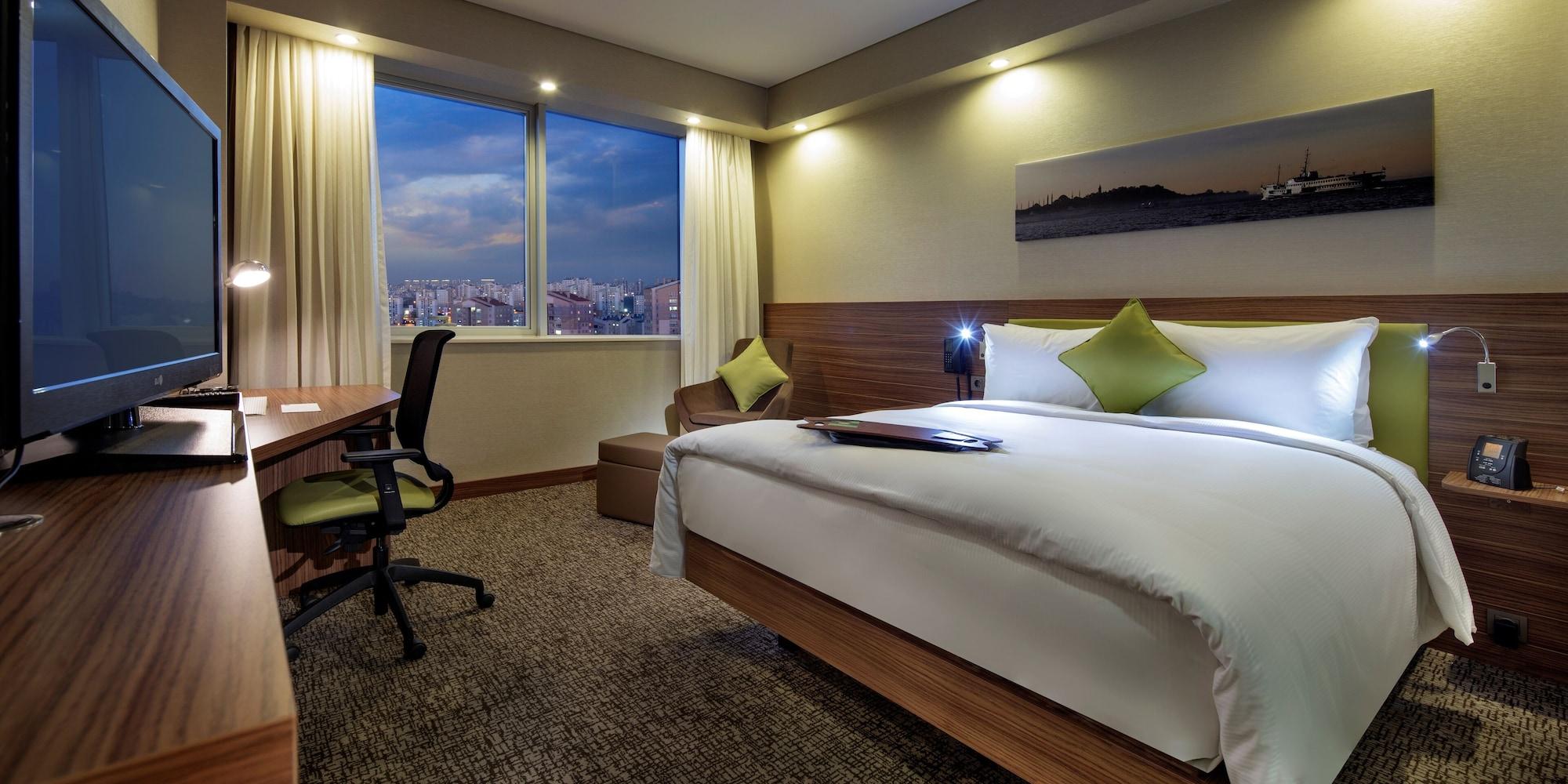 Hampton By Hilton Kayasehir Hotel 3*