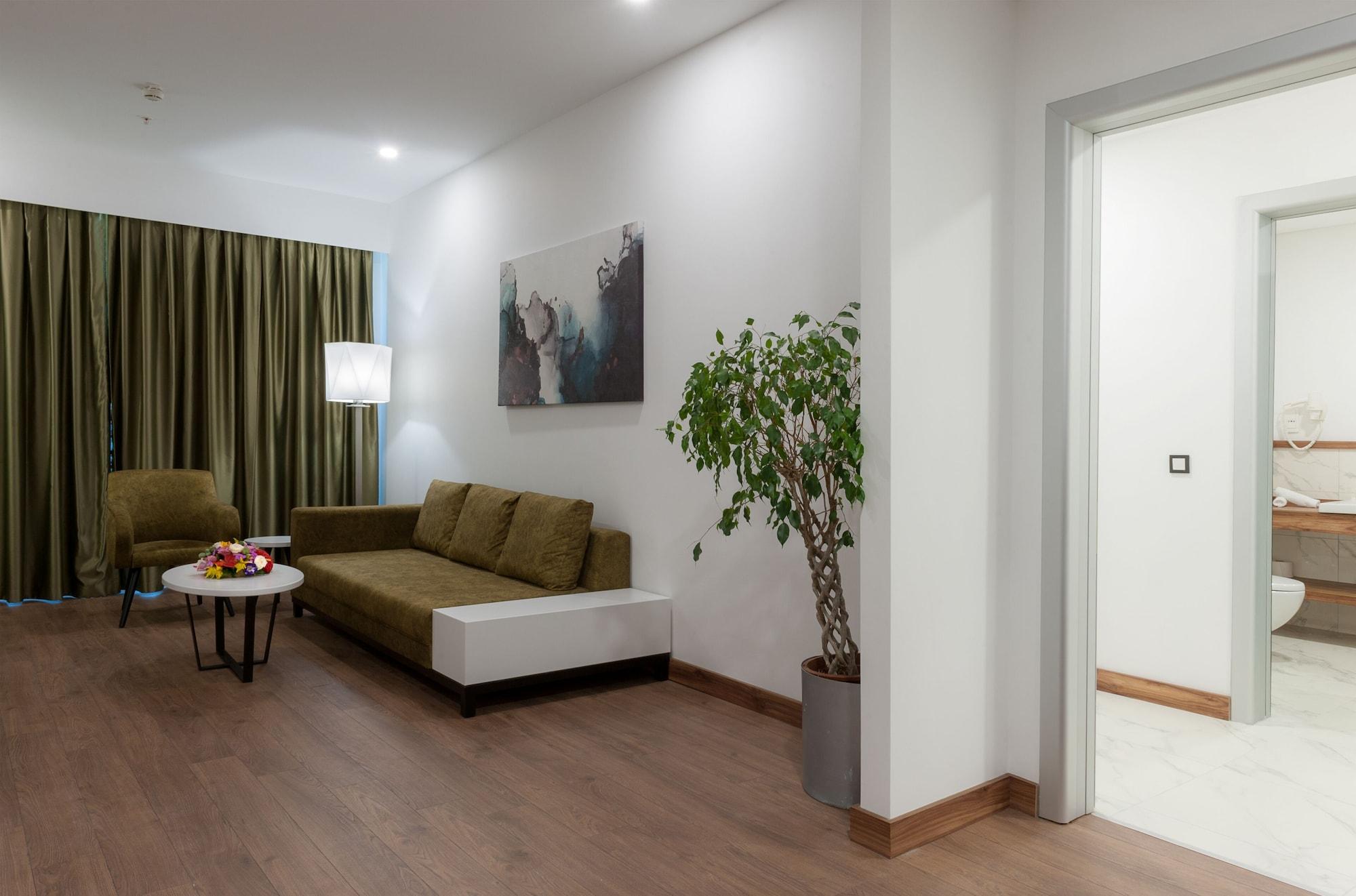 Hotel Isg Sabiha Goekcen Airport Istanbul