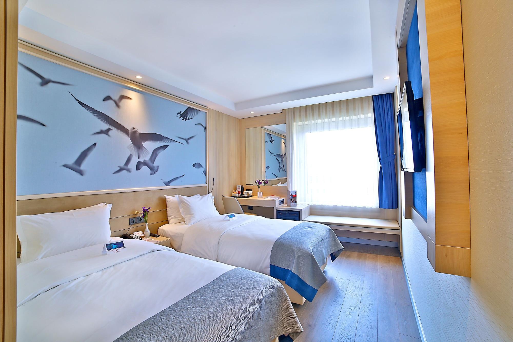 Ramada By Wyndham Old Hotel