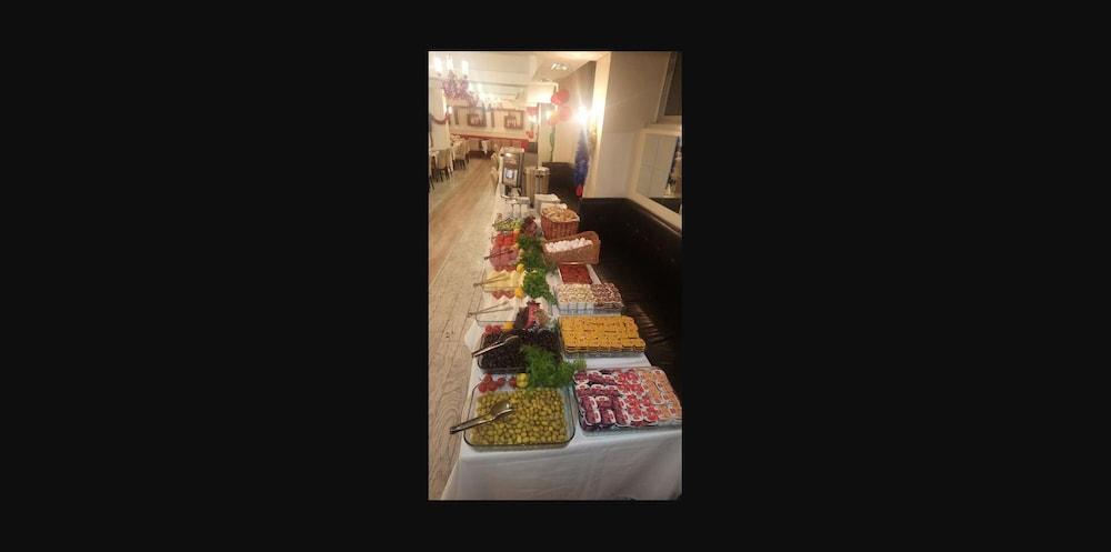 Diana Hotel 2*