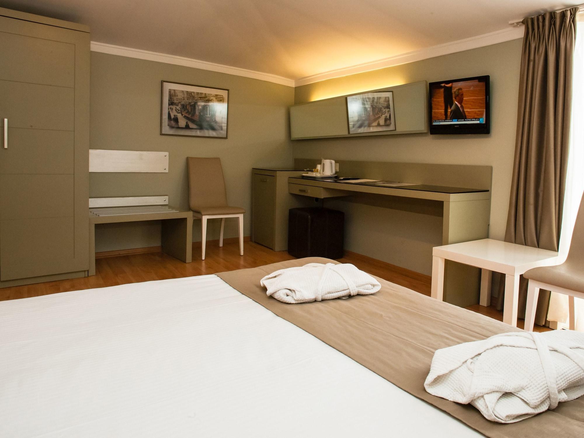 Hotel Hotellino 4*