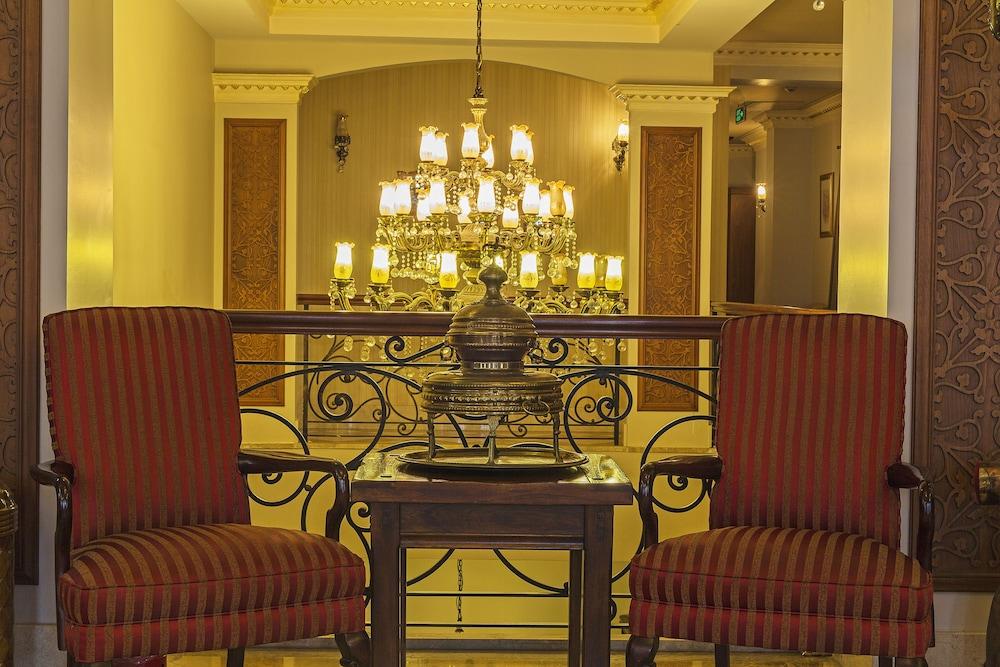 Acra - Special Category Hotel