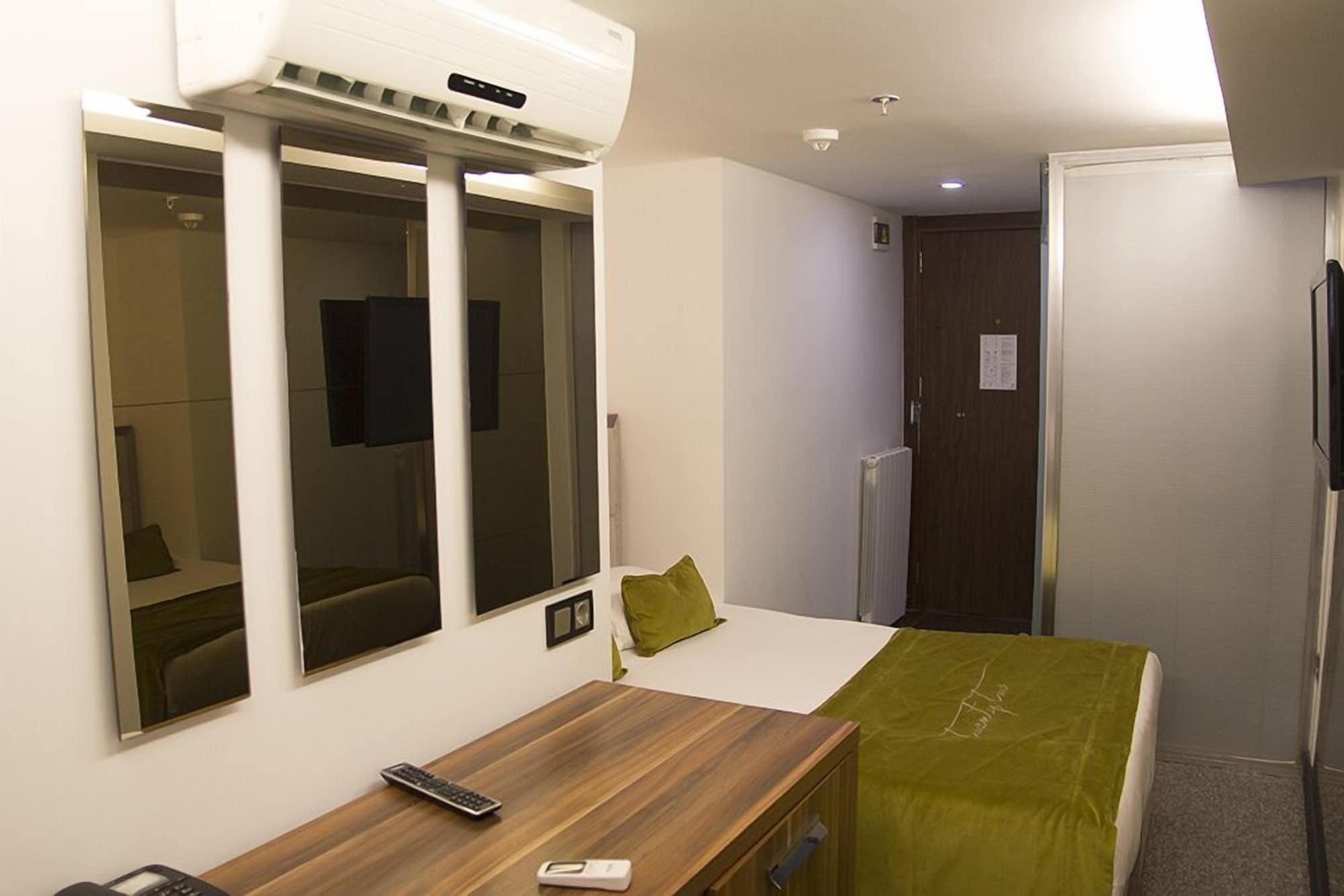 The 22 Hotel