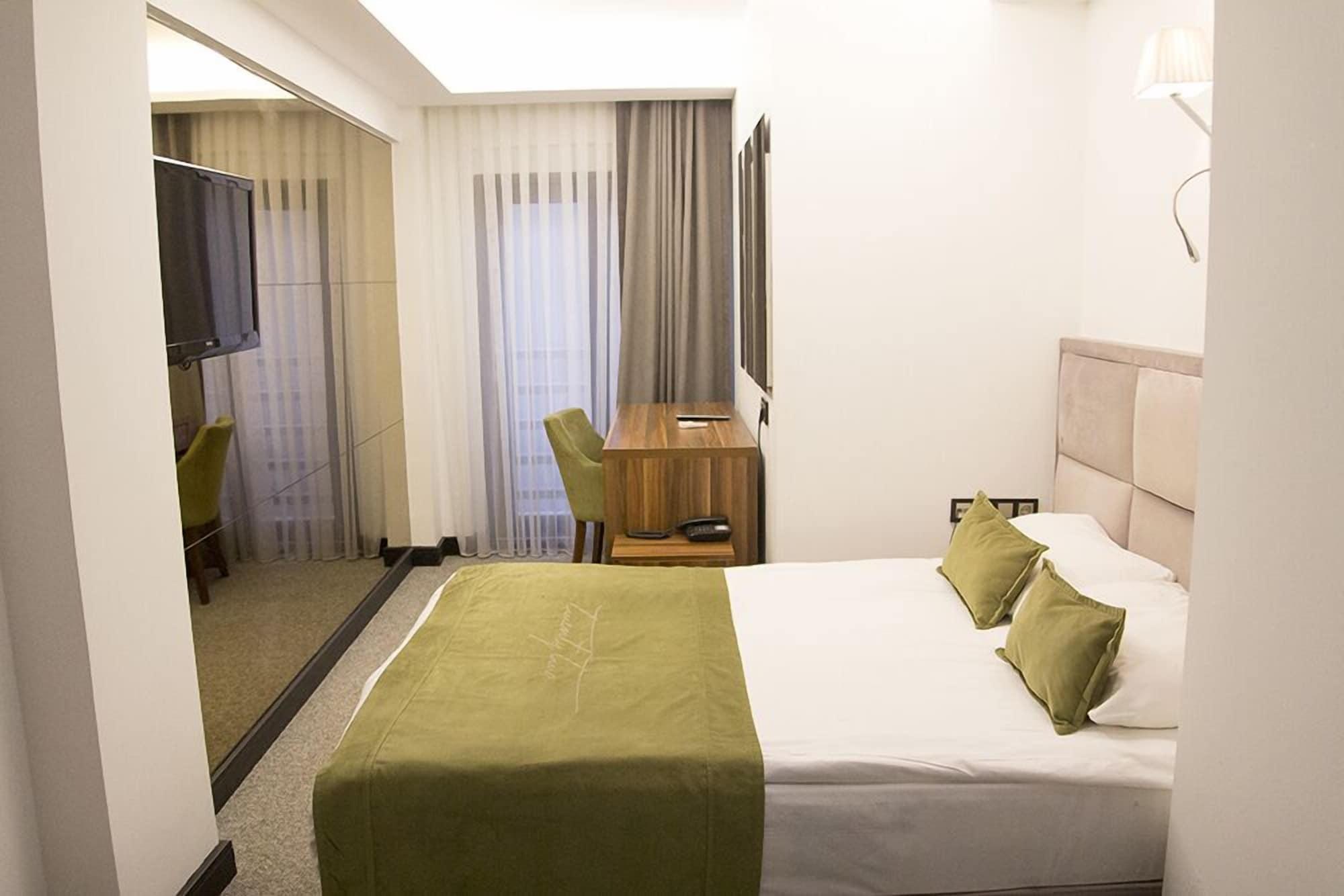 The 22 Hotel