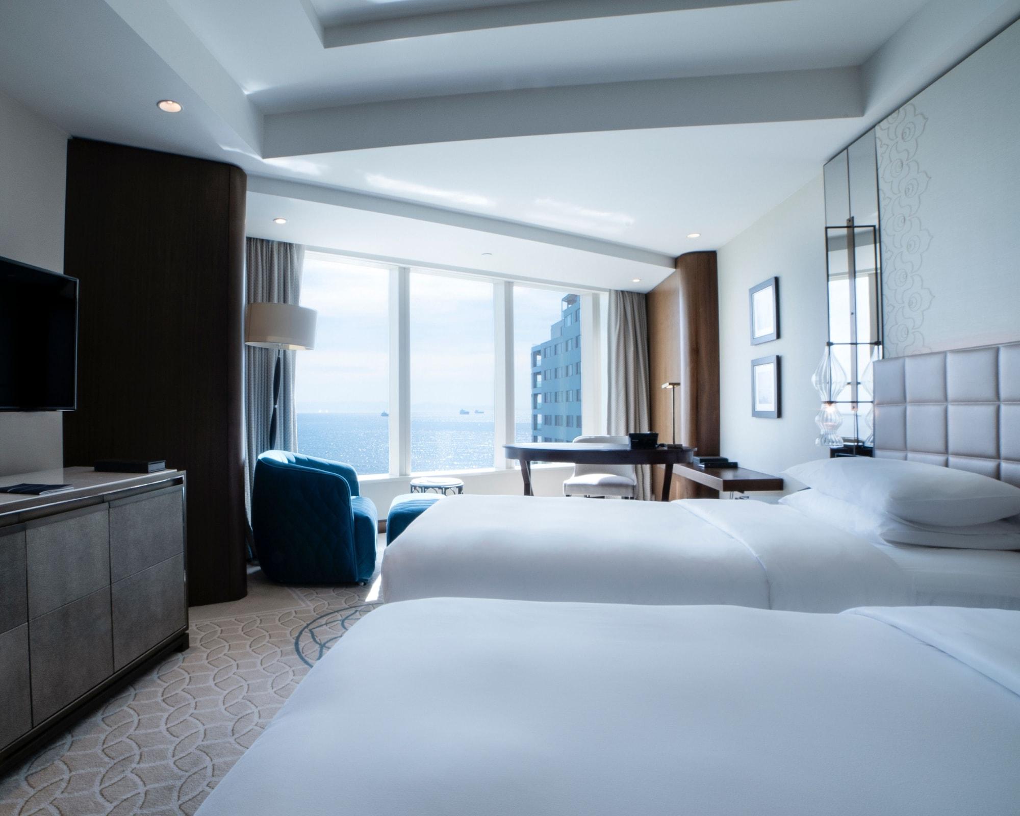 Hyatt Regency Atakoy 5*