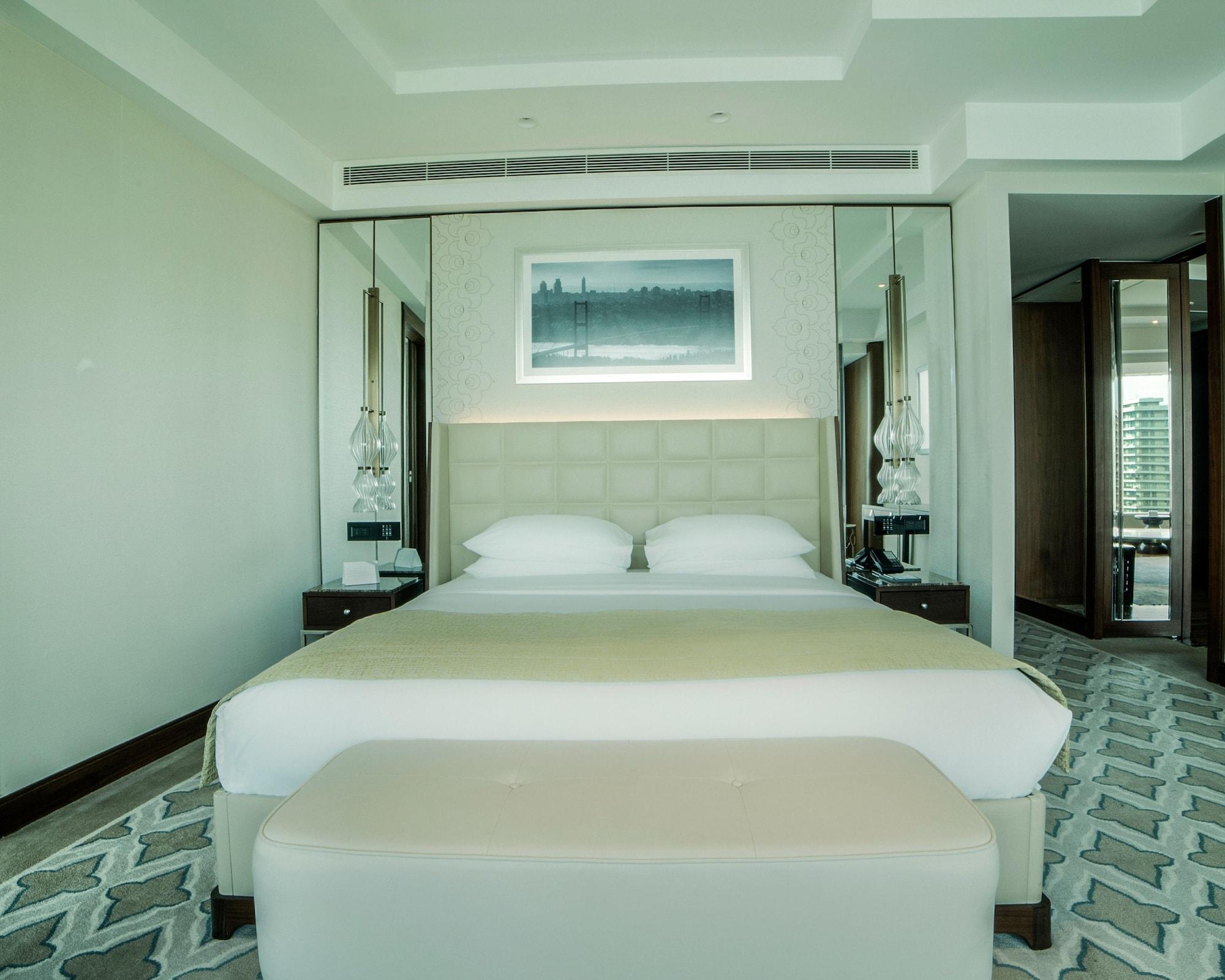 Otel Hyatt Regency Atakoy 5*