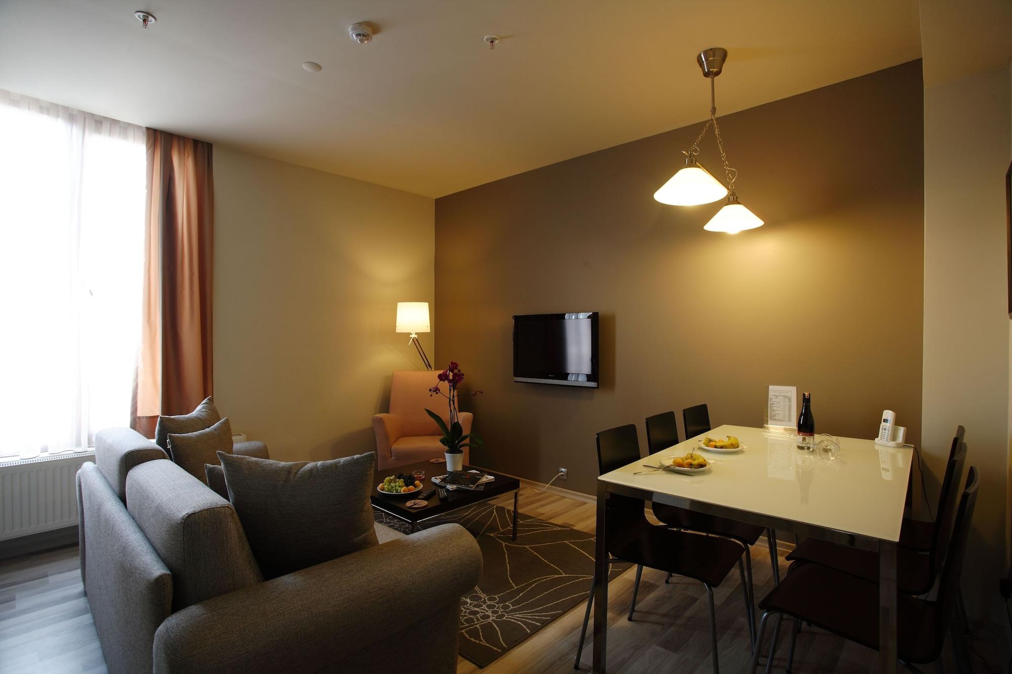 Apart Otel Sisli 3*
